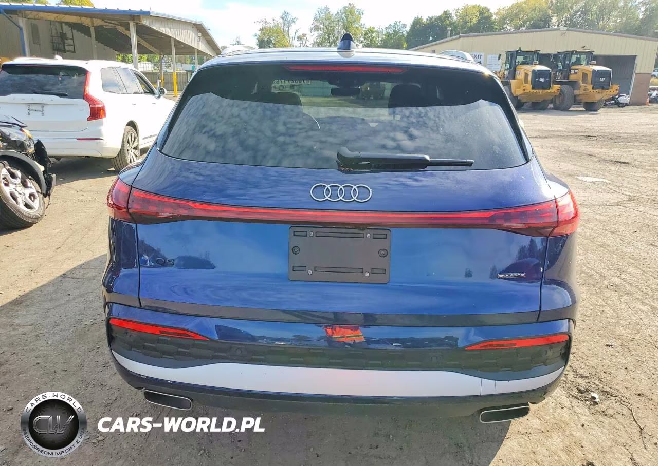 2025 Audi Q5 Premium VIN:WA11AAGUXS2115478 - 6