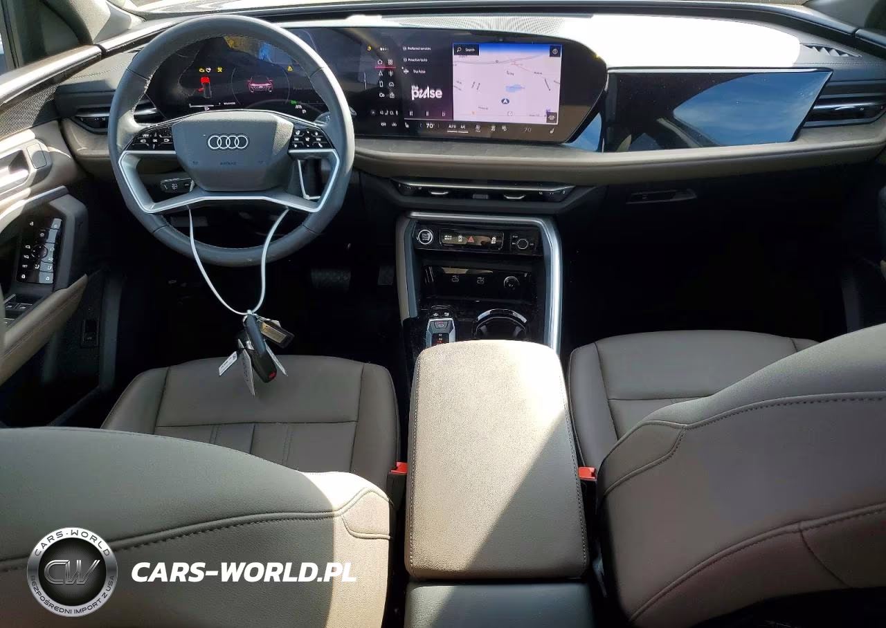 2025 Audi Q5 Premium VIN:WA11AAGUXS2115478 - 8