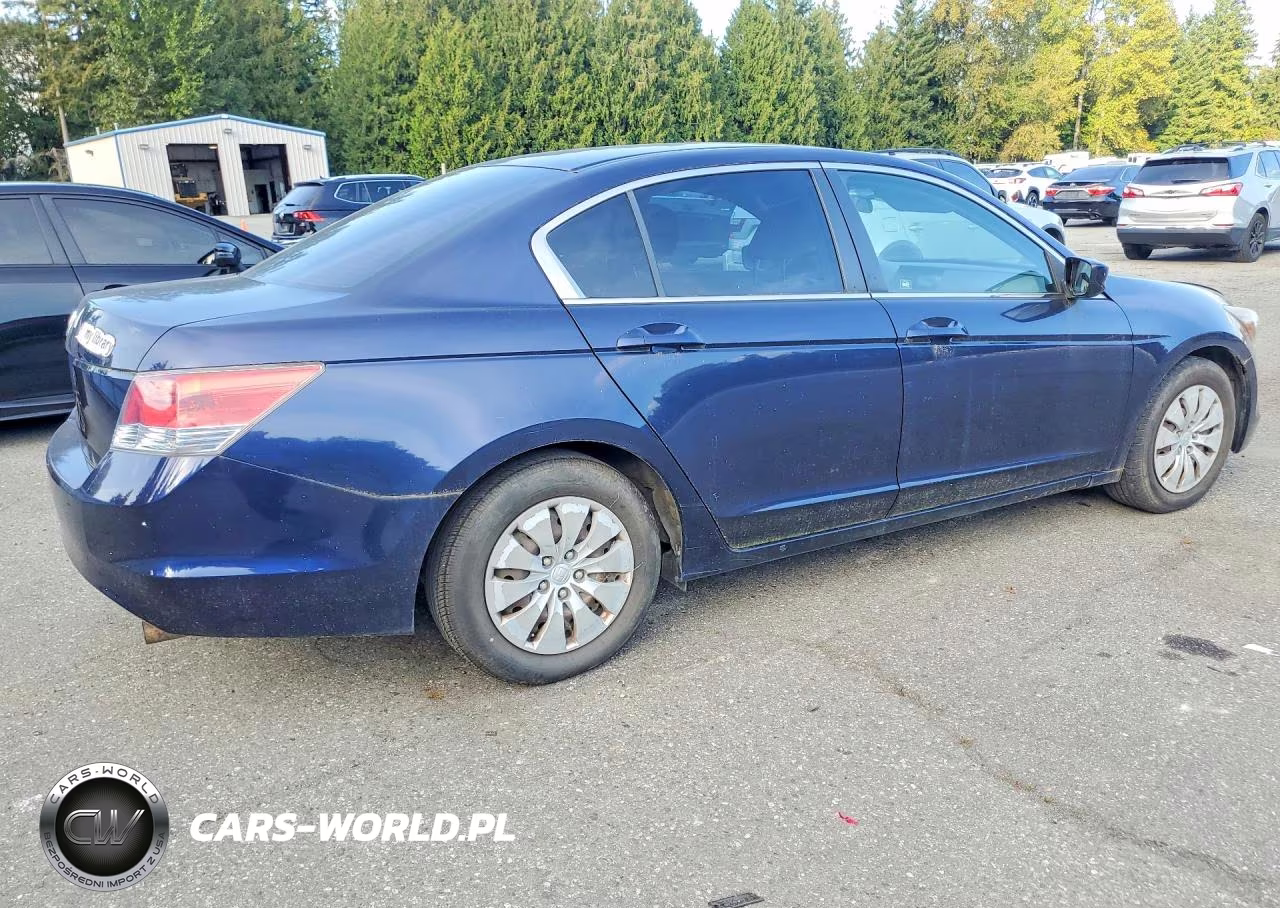 2008 Honda Accord Lx VIN:JHMCP26318C017324 - 3