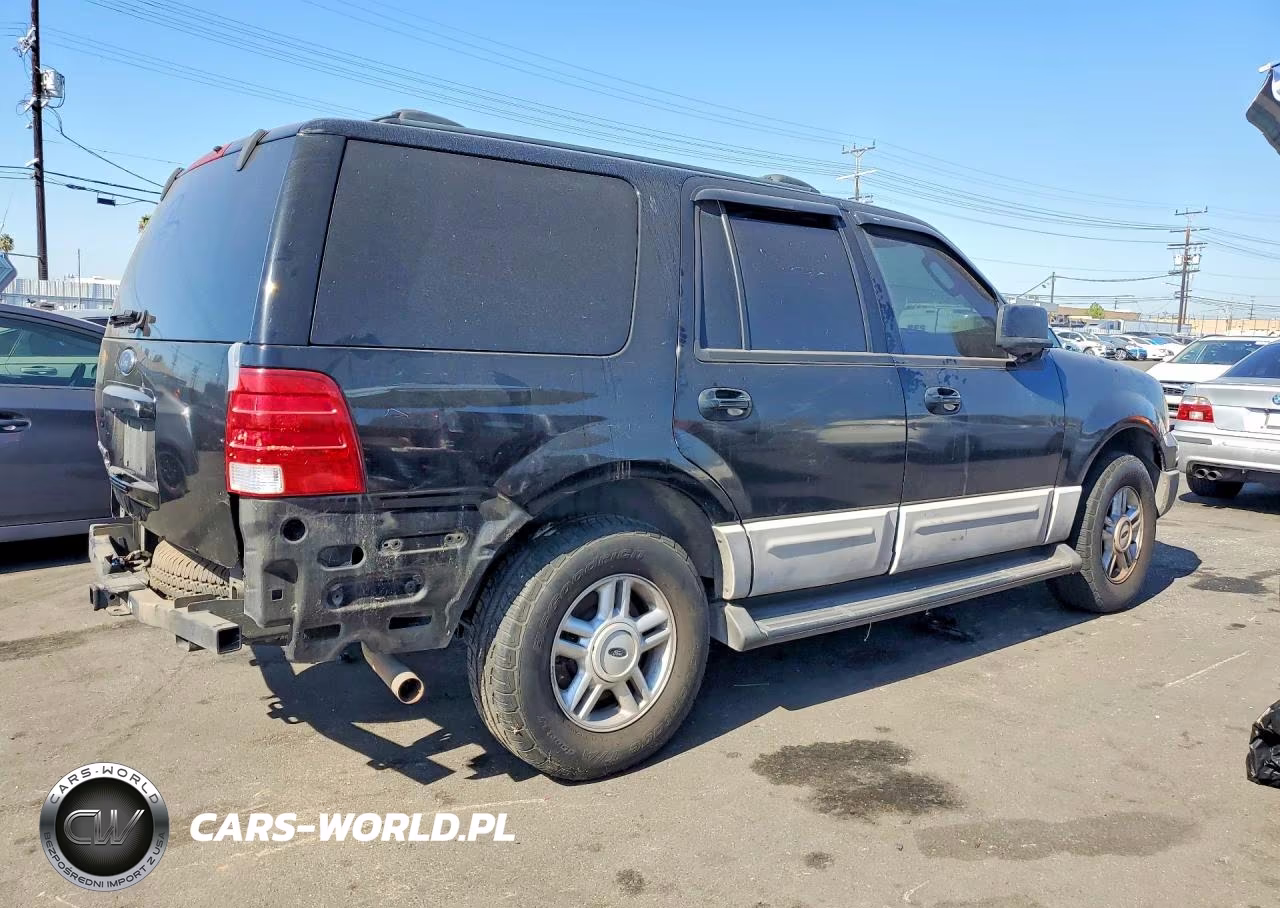 2003 Ford Expedition Xlt VIN:1FMRU15W73LC07482 - 3