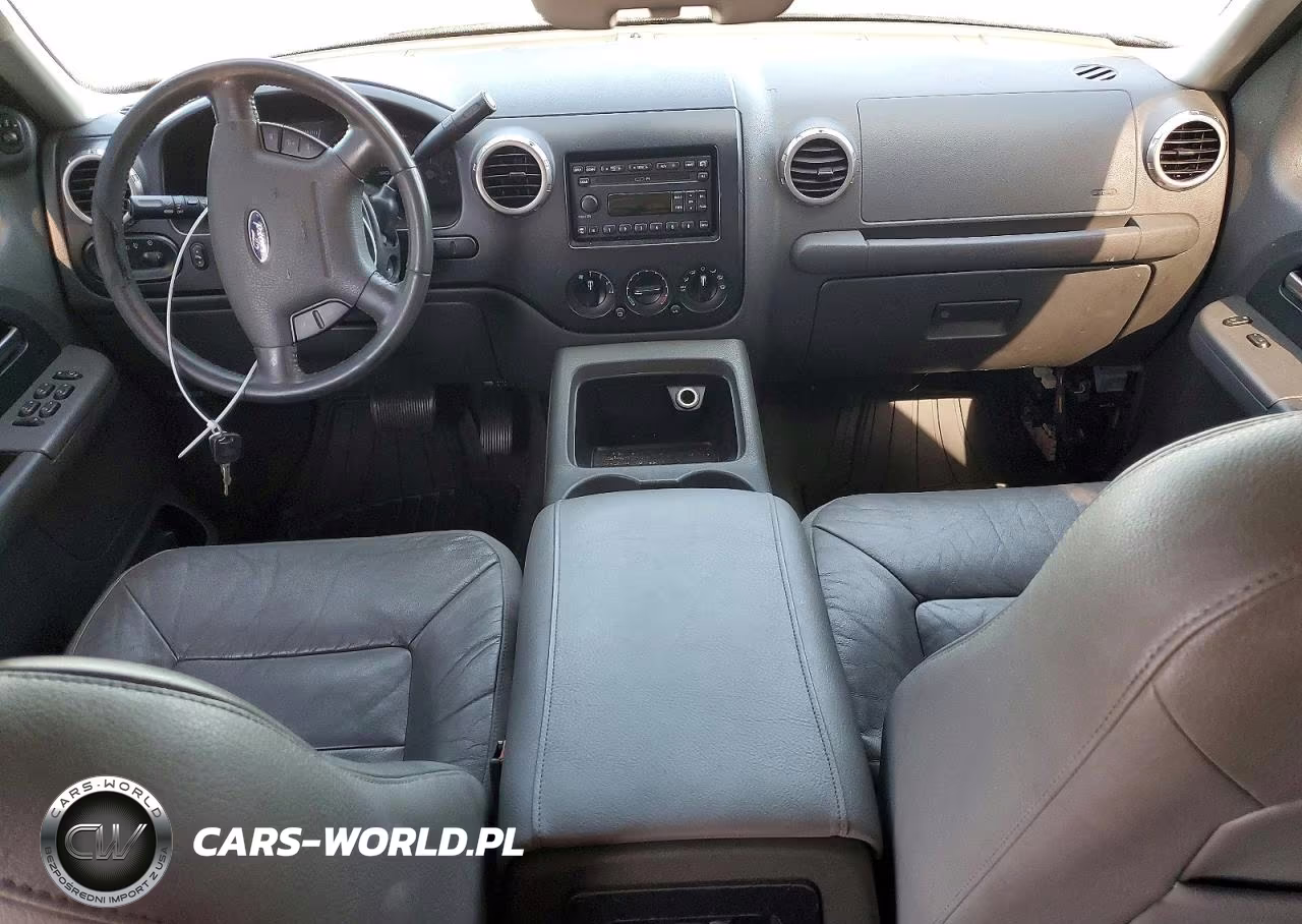 2003 Ford Expedition Xlt VIN:1FMRU15W73LC07482 - 8