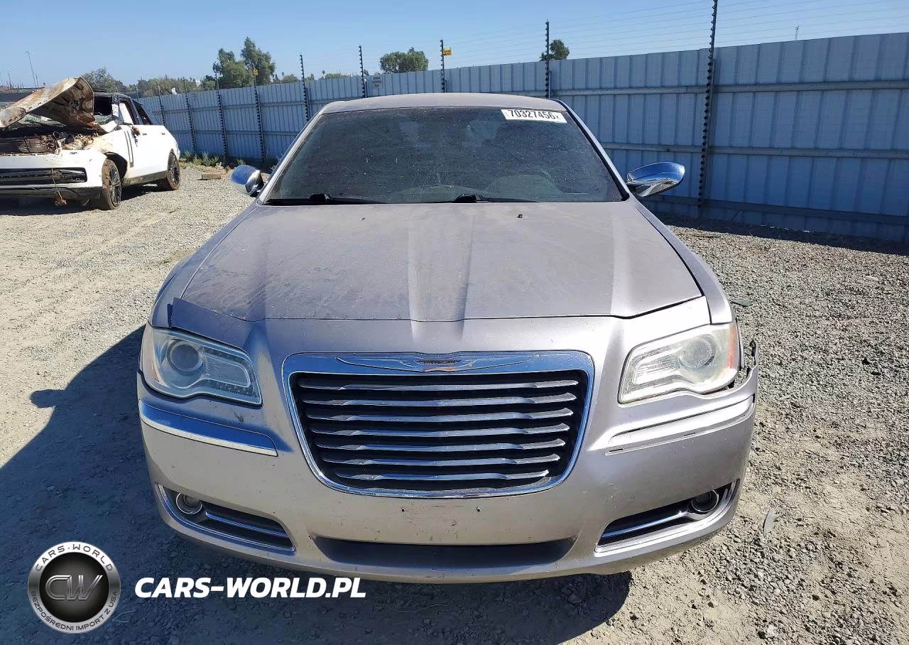 2011 Chrysler 300 Limited VIN:2C3CA5CG6BH531190 - 5