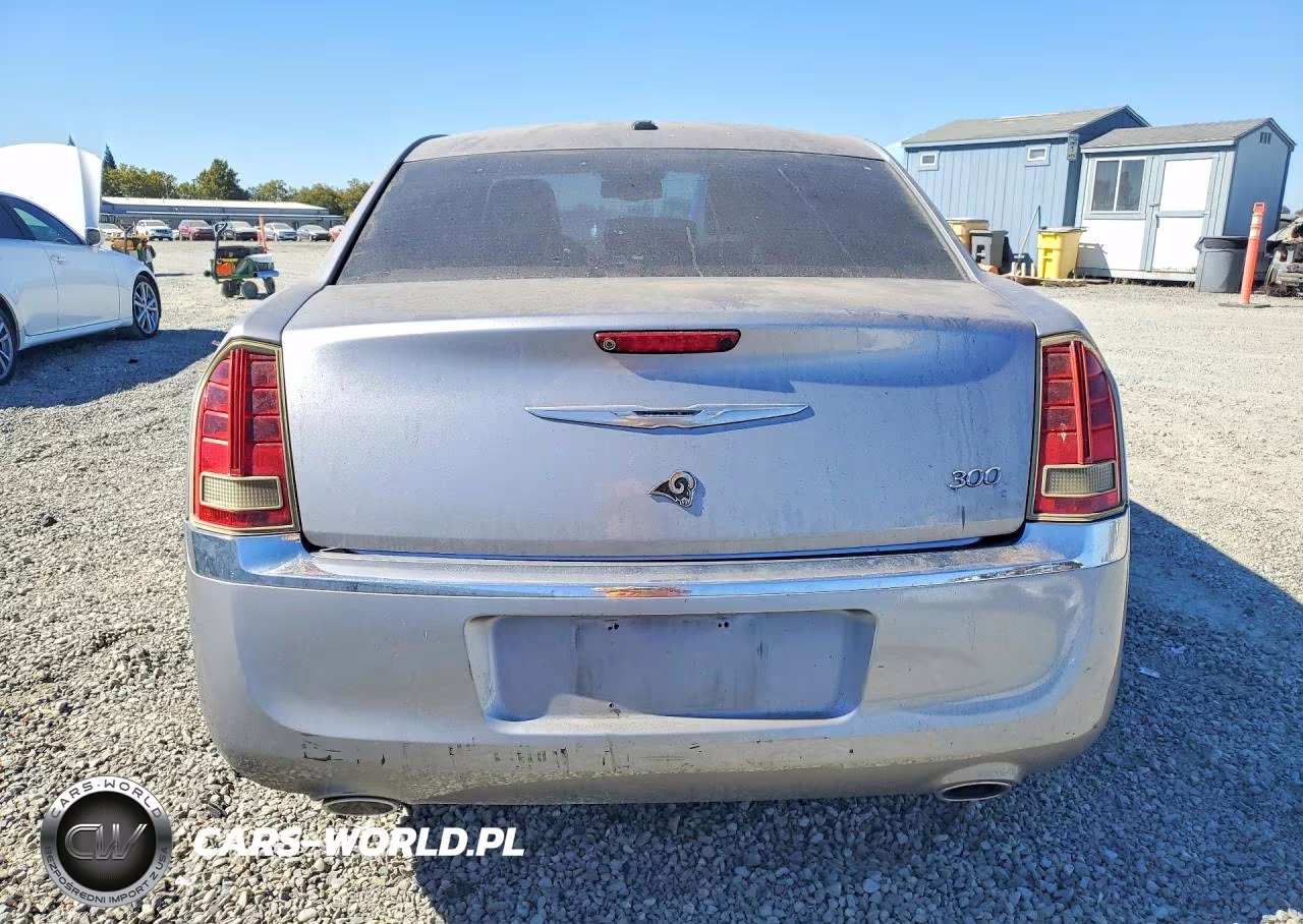 2011 Chrysler 300 Limited VIN:2C3CA5CG6BH531190 - 6