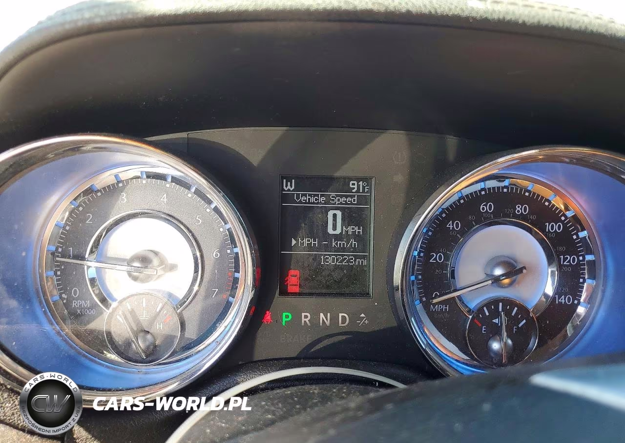 2011 Chrysler 300 Limited VIN:2C3CA5CG6BH531190 - 9