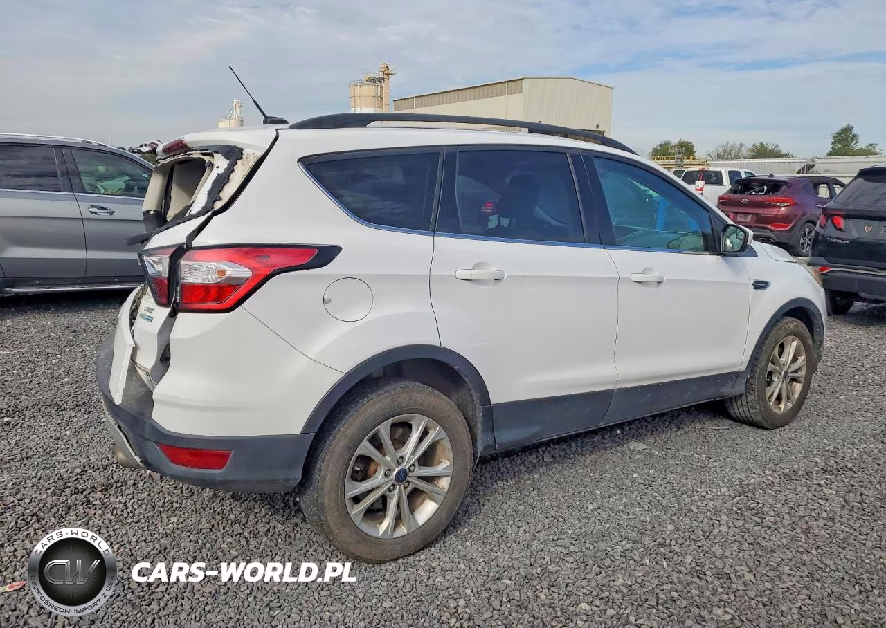 2018 Ford Escape Se VIN:1FMCU9G96JUC38564 - 3