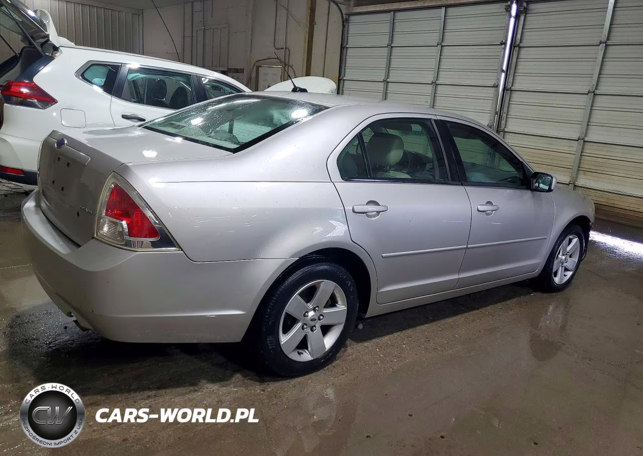 2007 Ford Fusion Se VIN:3FAHP07197R279171 - 3