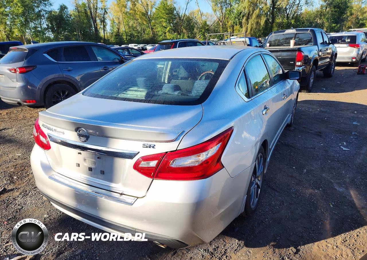 2016 Nissan Altima 2.5 Sr VIN:1N4AL3AP7GC279549 - 3