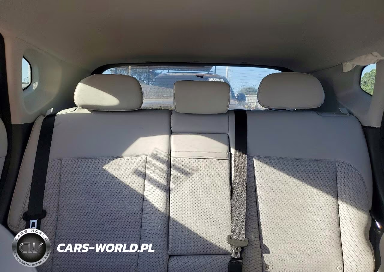 2026 Hyundai Kona Sel Premium VIN:KM8HD3A33TU461915 - 10