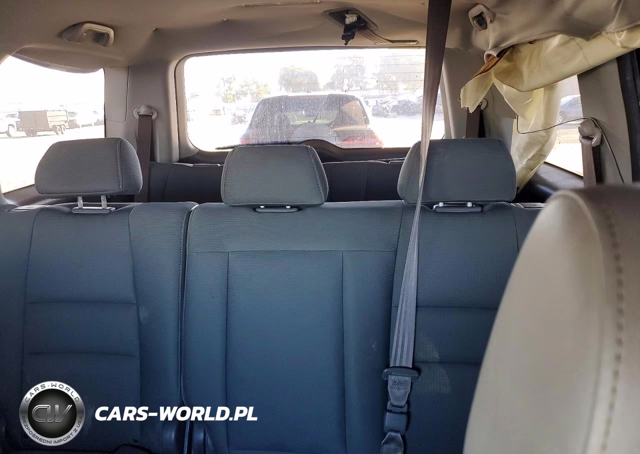 2008 Honda Pilot Vp VIN:5FNYF18278B010812 - 10