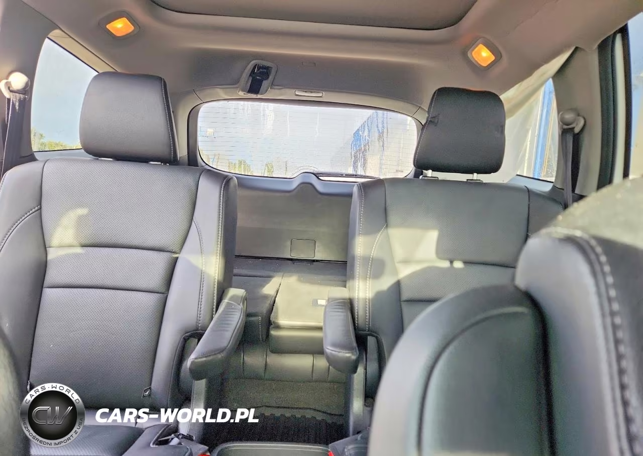 2022 Honda Pilot Elite VIN:5FNYF6H09NB015646 - 10