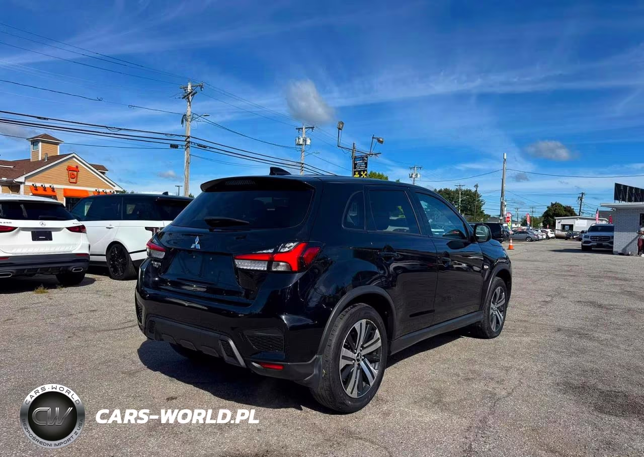 2023 Mitsubishi Outlander Sport S-Se VIN:JA4ARUAU2PU013820 - 4