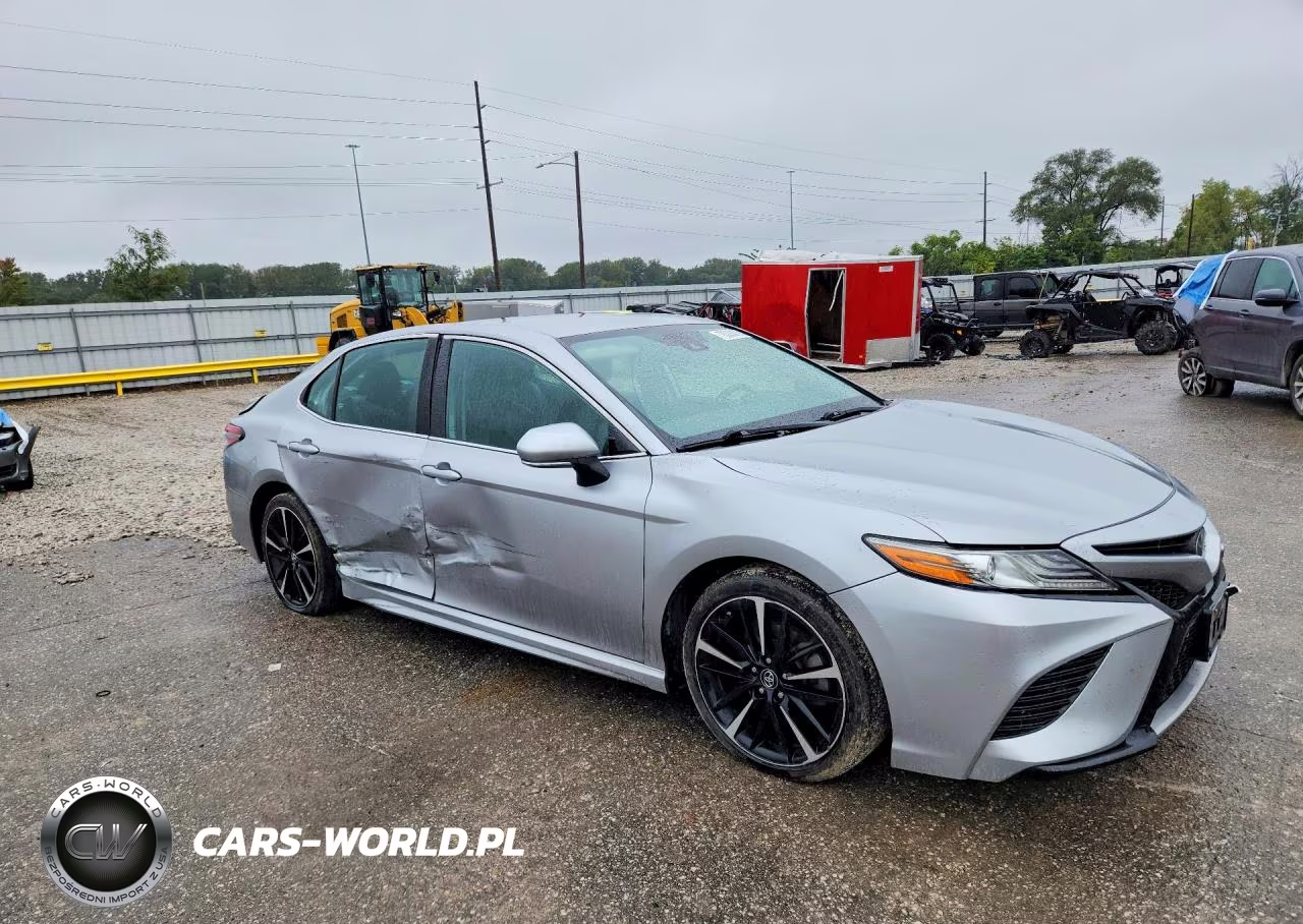 2019 Toyota Camry Xse VIN:4T1B61HK1KU799894 - 4