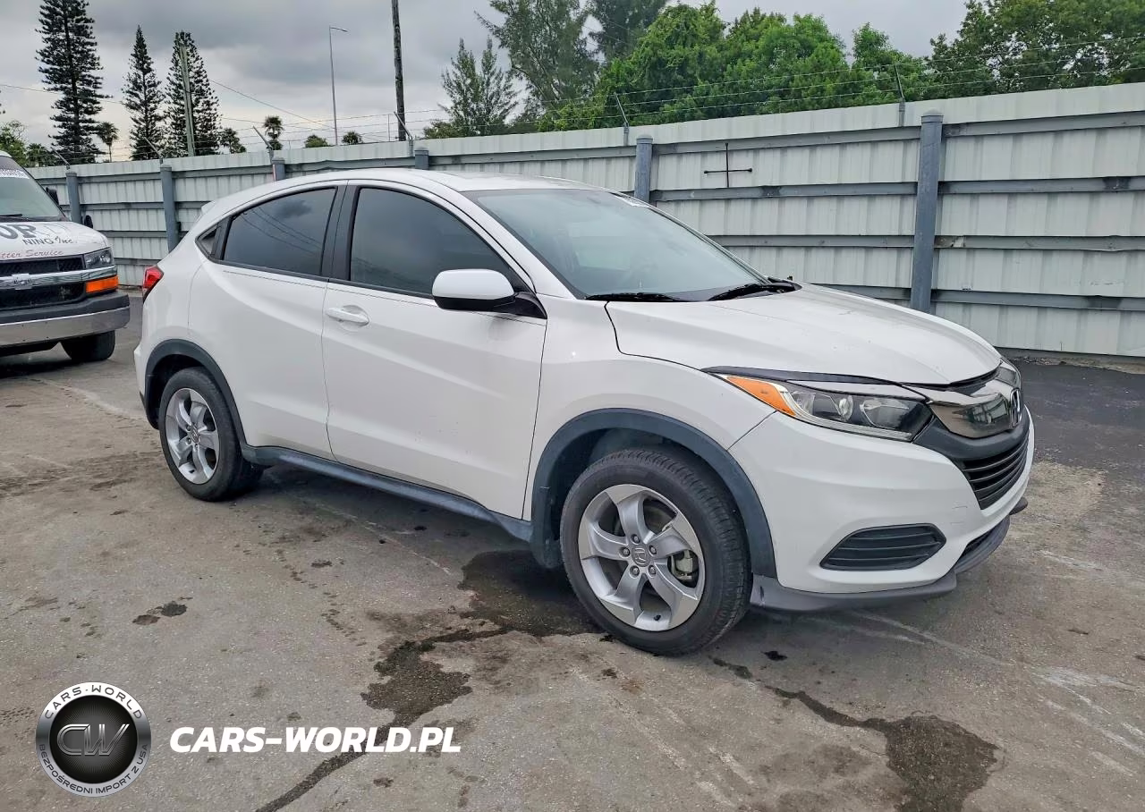 2020 Honda Hr-V Lx VIN:3CZRU5H36LM705209 - 4