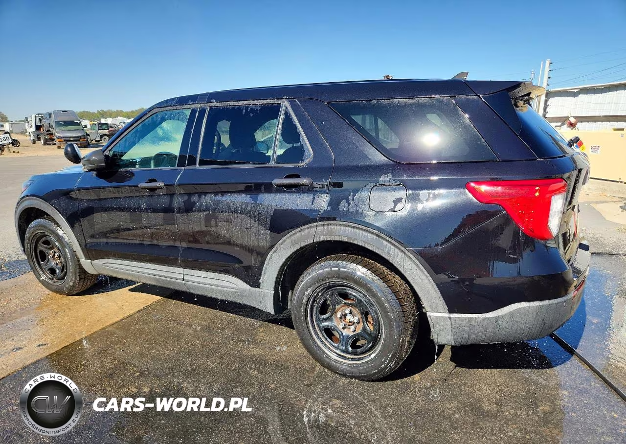 2021 Ford Explorer Police Interceptor VIN:1FM5K8AW4MNA07104 - 2