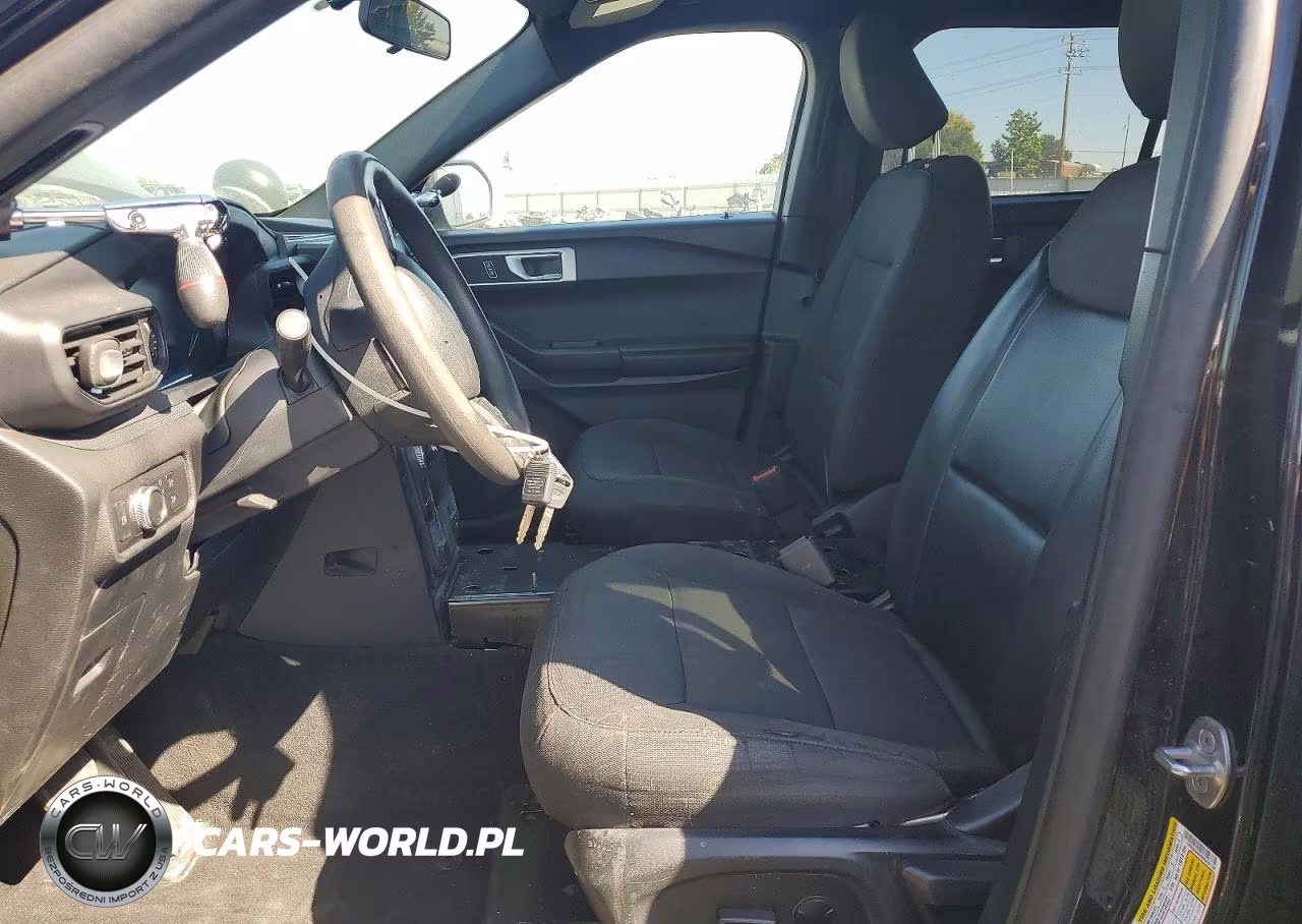 2021 Ford Explorer Police Interceptor VIN:1FM5K8AW4MNA07104 - 7