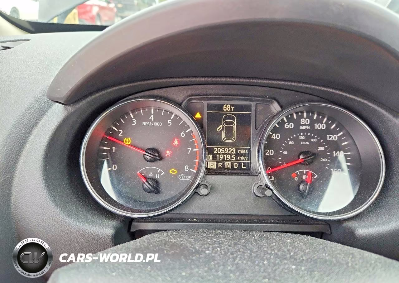 2011 Nissan Rogue S VIN:JN8AS5MVXBW687526 - 9