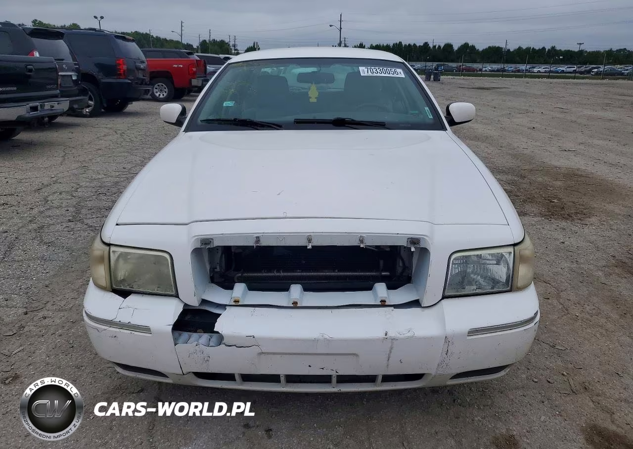 2011 Mercury Grand Marquis Ls VIN:2MEBM7FVXBX611455 - 5