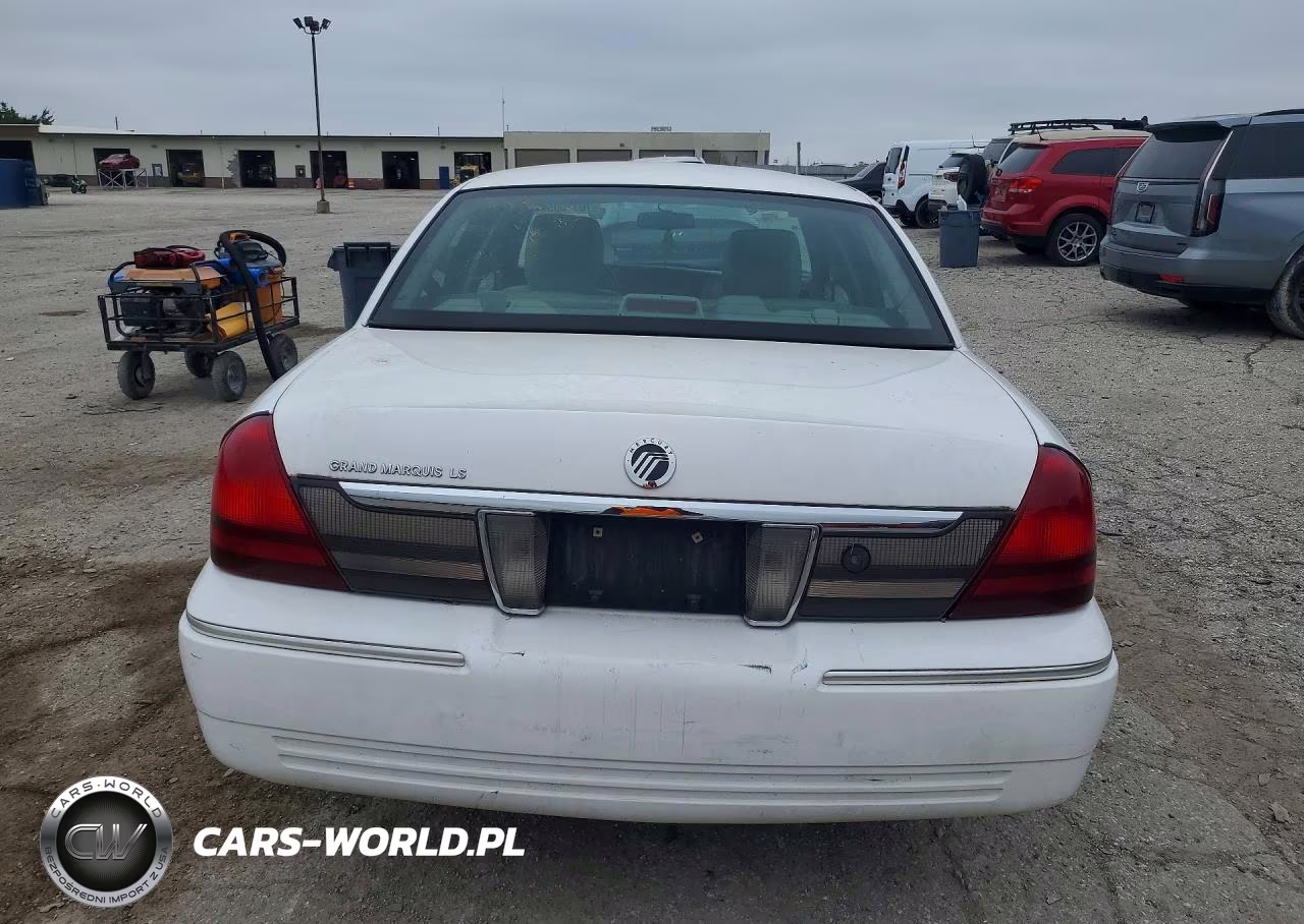2011 Mercury Grand Marquis Ls VIN:2MEBM7FVXBX611455 - 6