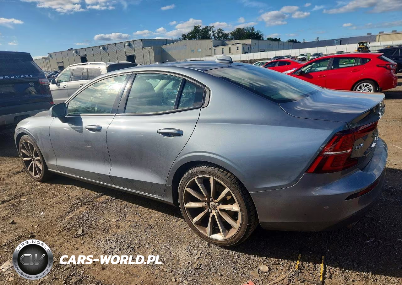 2020 Volvo S60 T6 Momentum VIN:7JRA22TK0LG065189 - 2