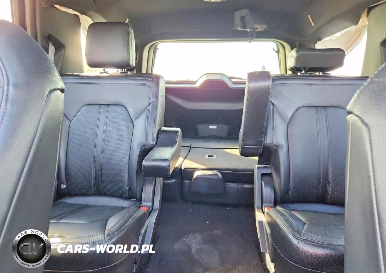 2019 Ford Expedition Limited VIN:1FMJU1KT6KEA15366 - 10