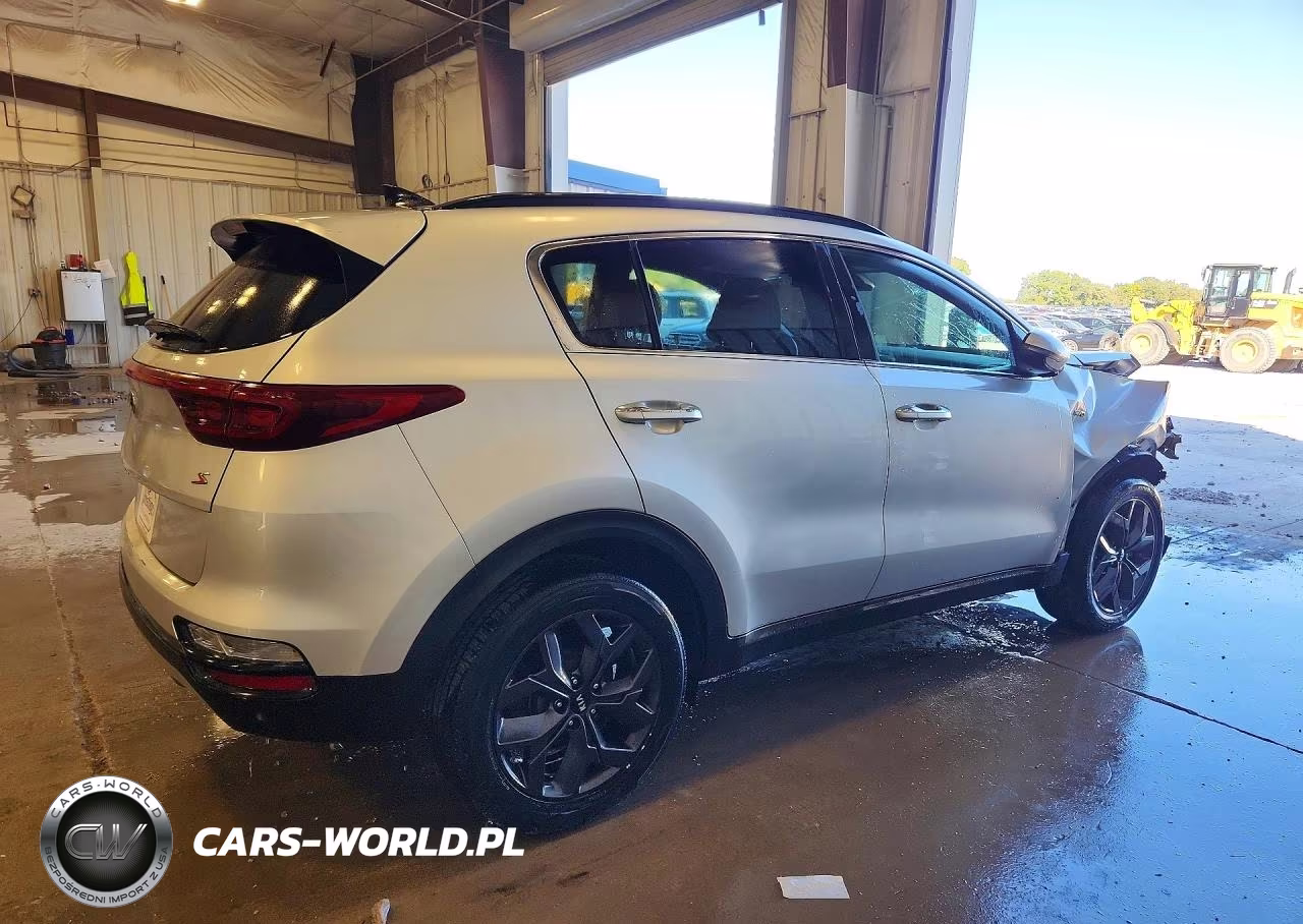 2020 Kia Sportage S VIN:KNDP6CAC1L7665489 - 3
