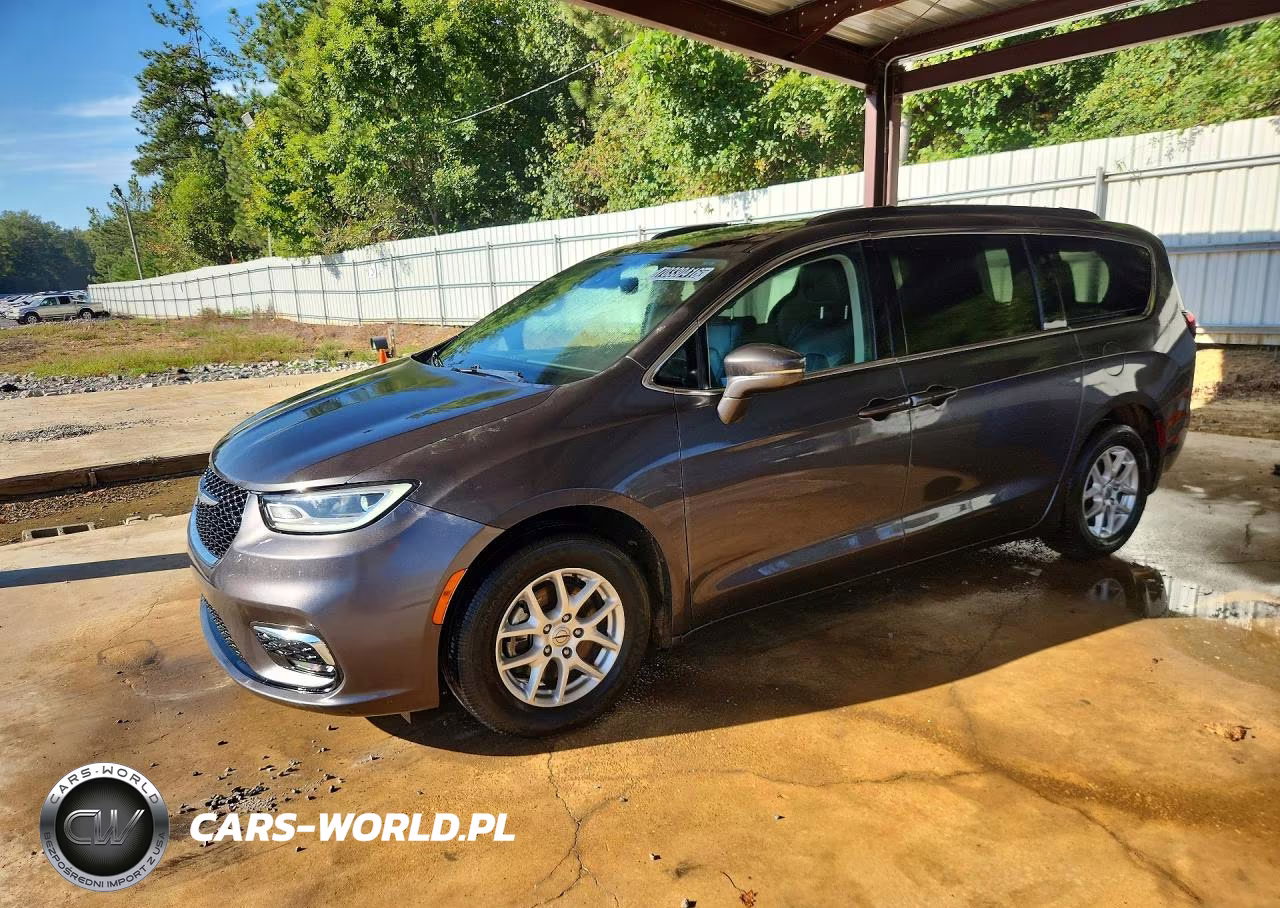 2022 Chrysler Pacifica Touring L VIN:2C4RC1BG0NR116939 - 1