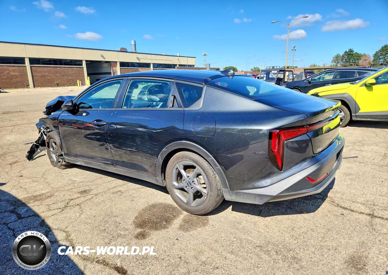 2026 Kia K4 Lxs VIN:3KPFT4DEXTE289964 - 2