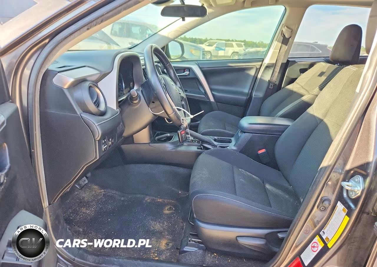 2016 Toyota Rav4 Xle VIN:JTMWFREV5GJ083110 - 7