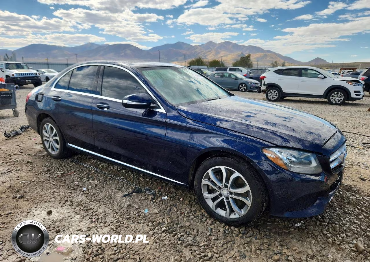 2015 Mercedes-Benz C 300 4Matic VIN:55SWF4KB8FU030533 - 4