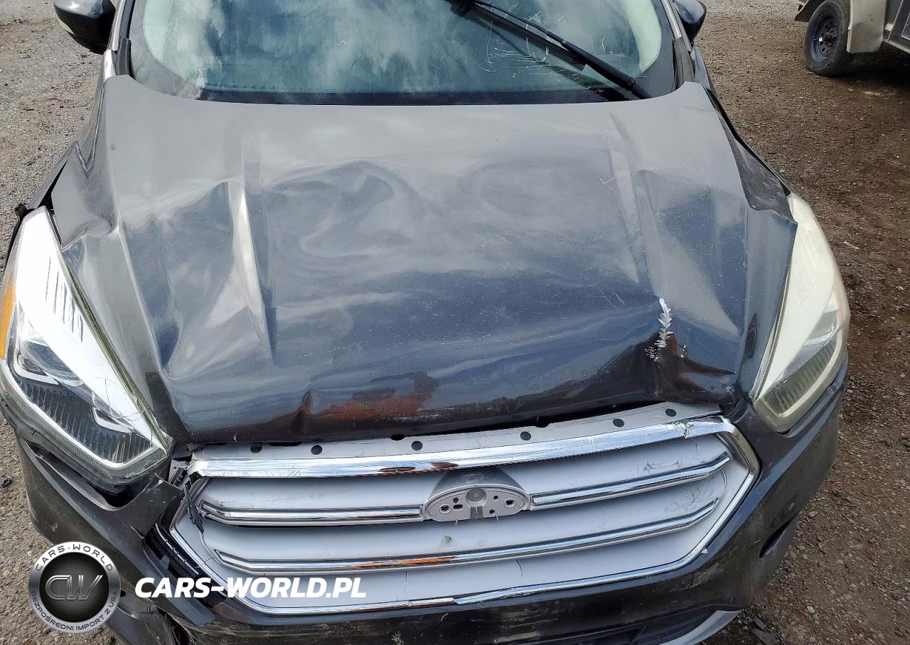 2018 Ford Escape Titanium VIN:1FMCU9J93JUA72352 - 11