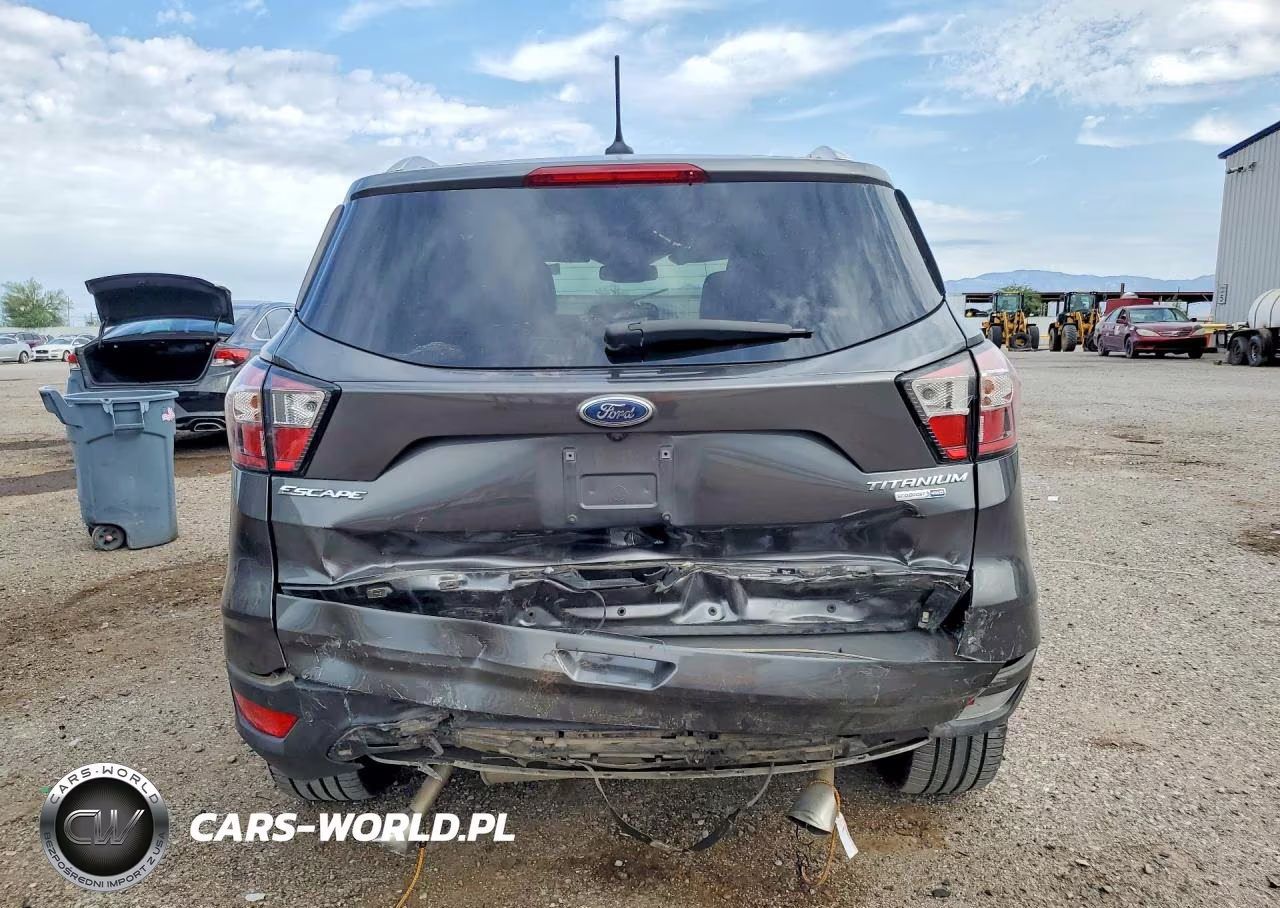2018 Ford Escape Titanium VIN:1FMCU9J93JUA72352 - 6