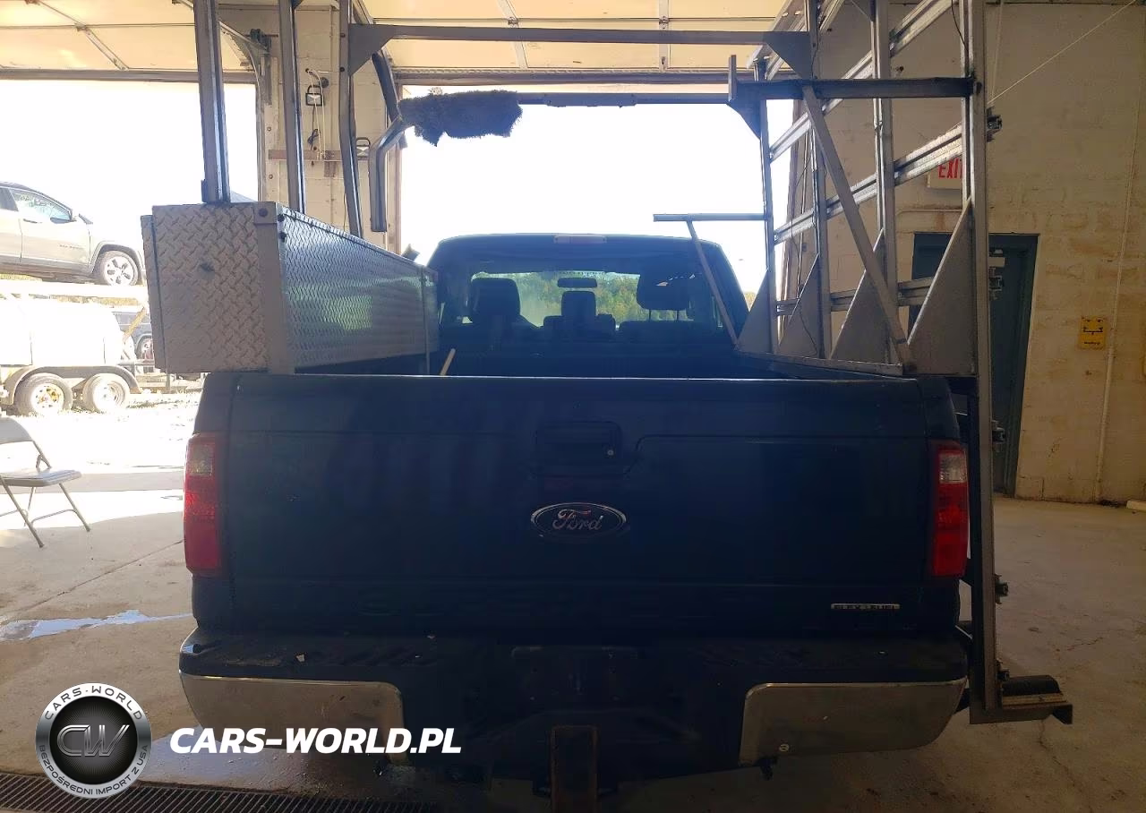 2014 Ford F250 Super Duty VIN:1FTBF2A61EEA71319 - 10
