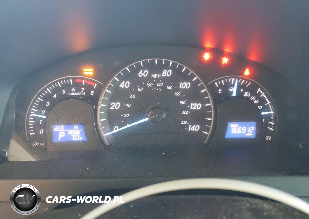 2014 Toyota Camry Le VIN:4T4BF1FK6ER379268 - 9