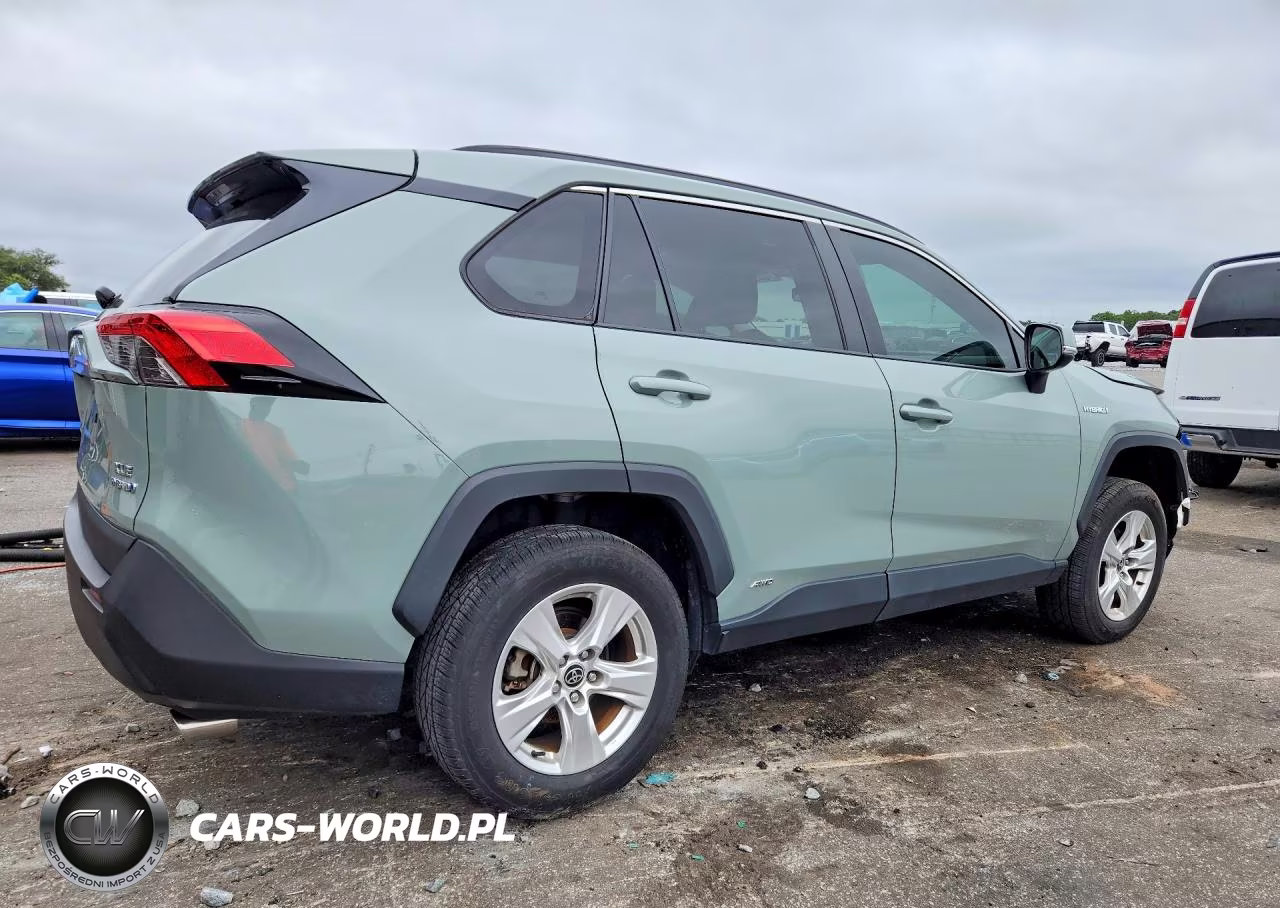 2021 Toyota Rav4 Xle VIN:4T3RWRFV7MU046746 - 3