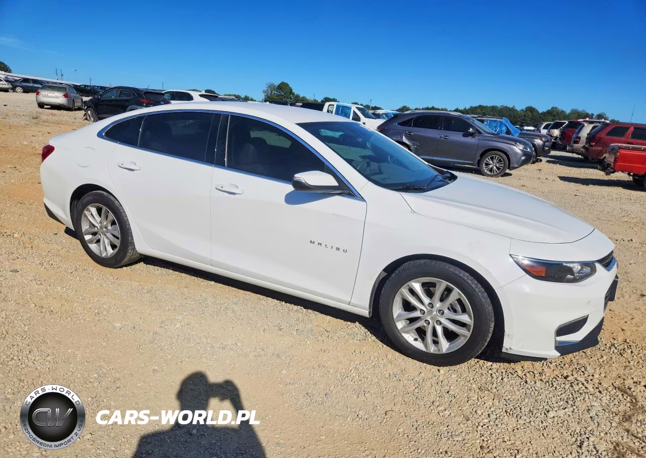 2017 Chevrolet Malibu Hybrid VIN:1G1ZJ5SU2HF182173 - 4