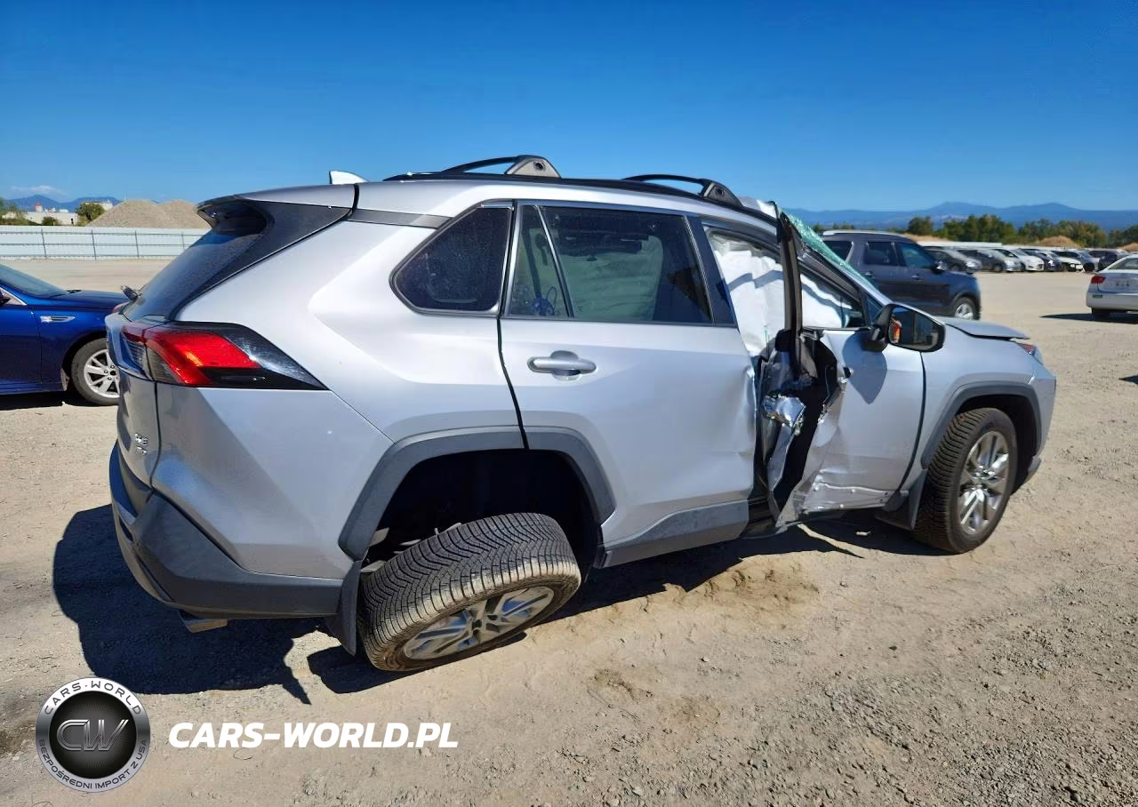2020 Toyota Rav4 Xle Premium VIN:2T3A1RFV9LW098633 - 3
