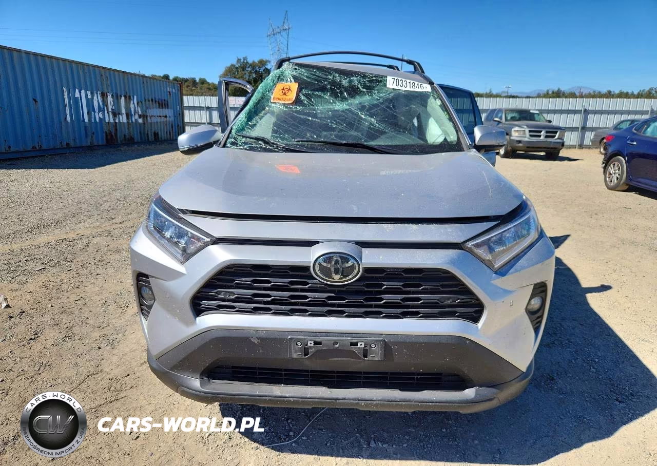 2020 Toyota Rav4 Xle Premium VIN:2T3A1RFV9LW098633 - 5