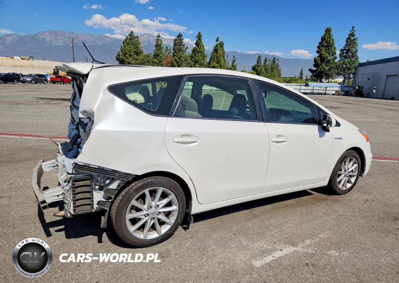 2014 Toyota Prius V Five VIN:JTDZN3EU0E3334444 - 3