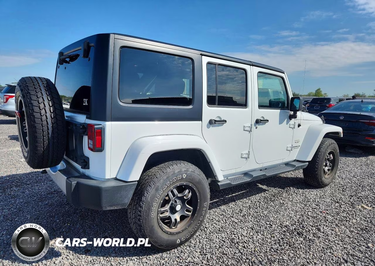 2017 Jeep Wrangler Unlimited Sahara VIN:1C4BJWEG8HL735074 - 3