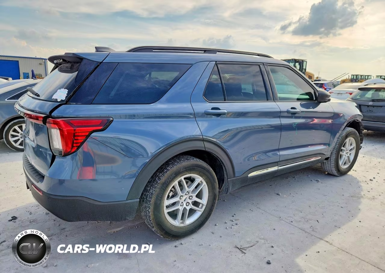 2025 Ford Explorer Active VIN:1FMUK7DH8SGA24024 - 3