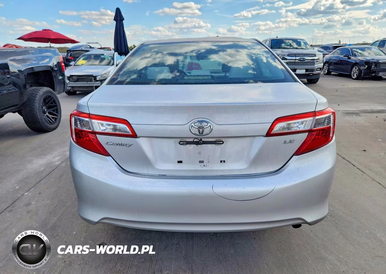 2013 Toyota Camry Le VIN:4T4BF1FK4DR274744 - 6