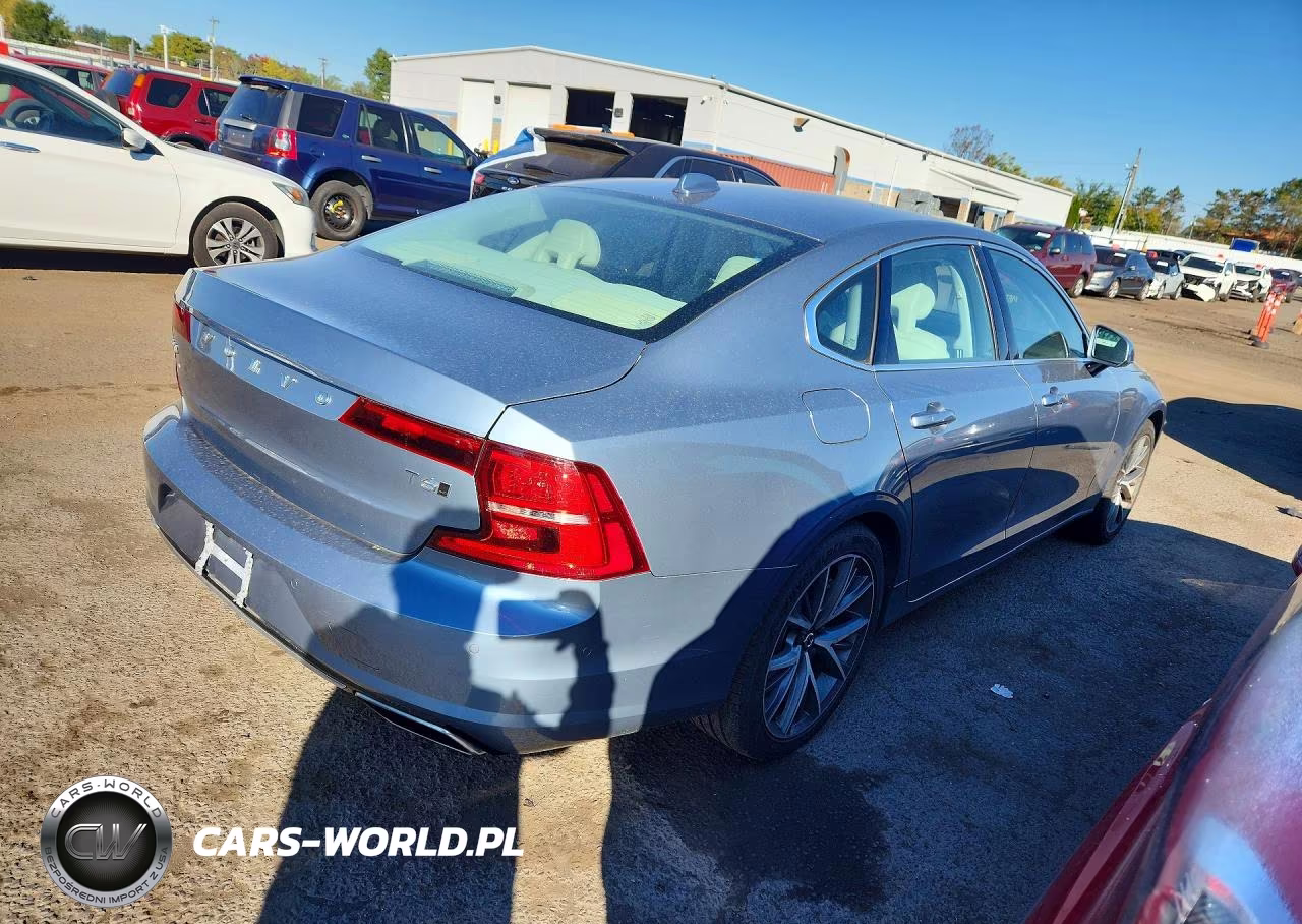 2017 Volvo S90 T6 Momentum VIN:YV1A22MK9H1015411 - 3