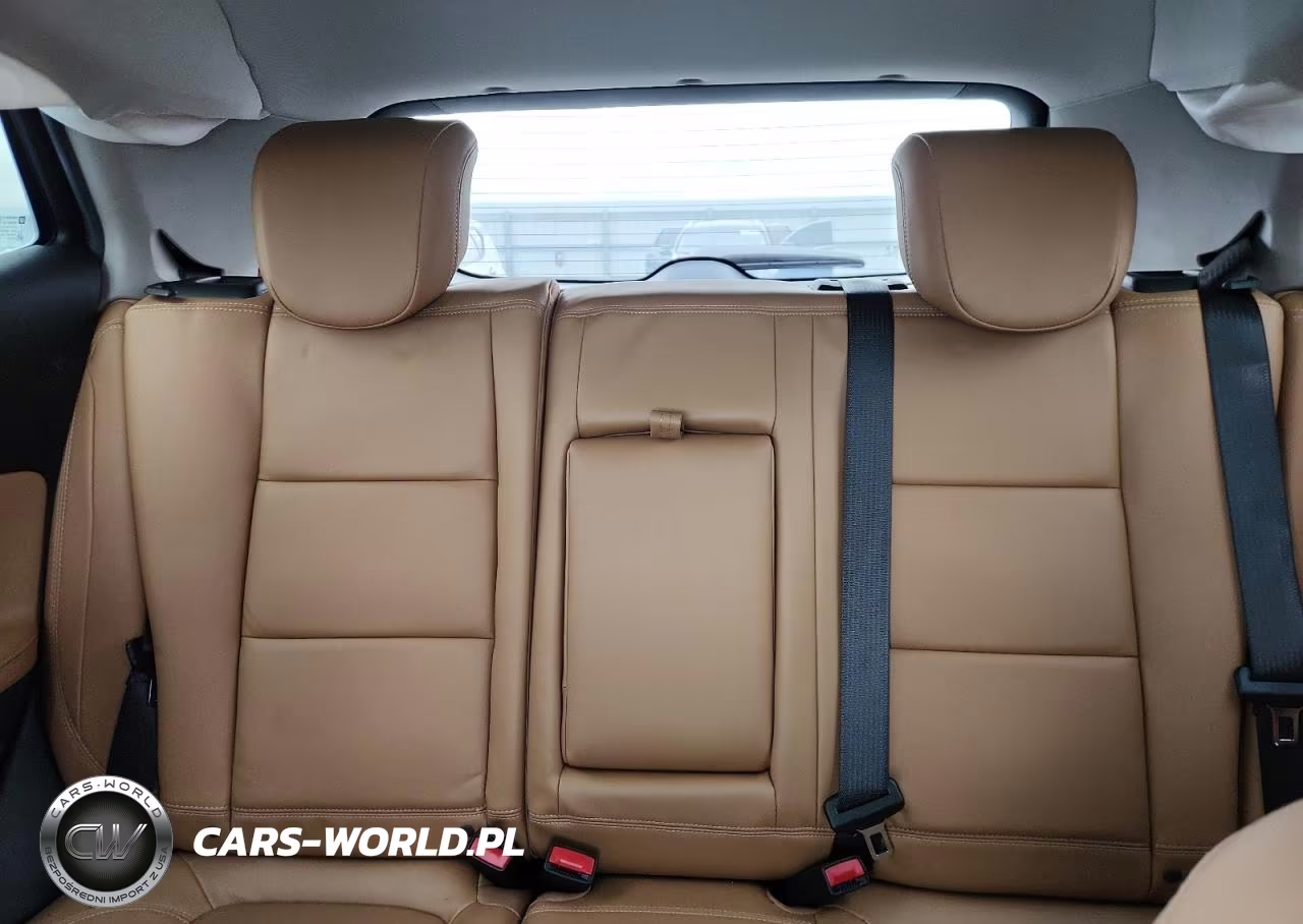 2019 Buick Encore Essence VIN:KL4CJCSM3KB947935 - 10