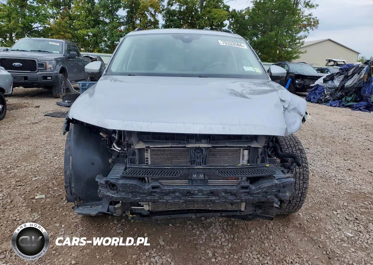 2023 Volkswagen Tiguan S VIN:3VVFB7AX5PM122838 - 5
