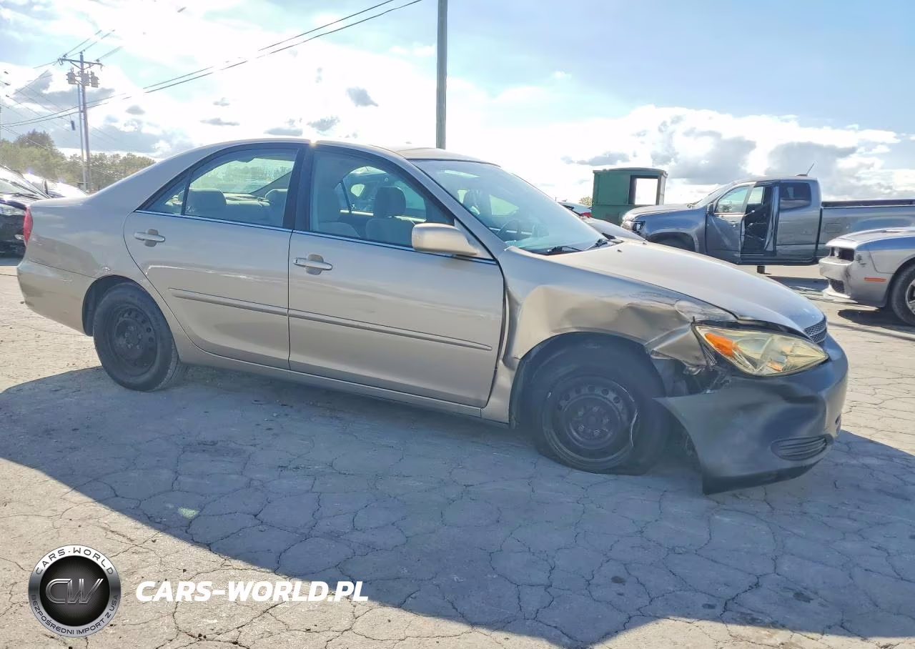 2004 Toyota Camry Le VIN:4T1BE32K24U849888 - 4