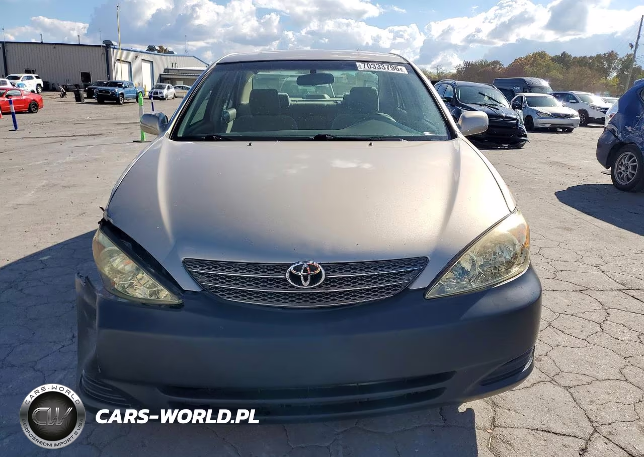 2004 Toyota Camry Le VIN:4T1BE32K24U849888 - 5
