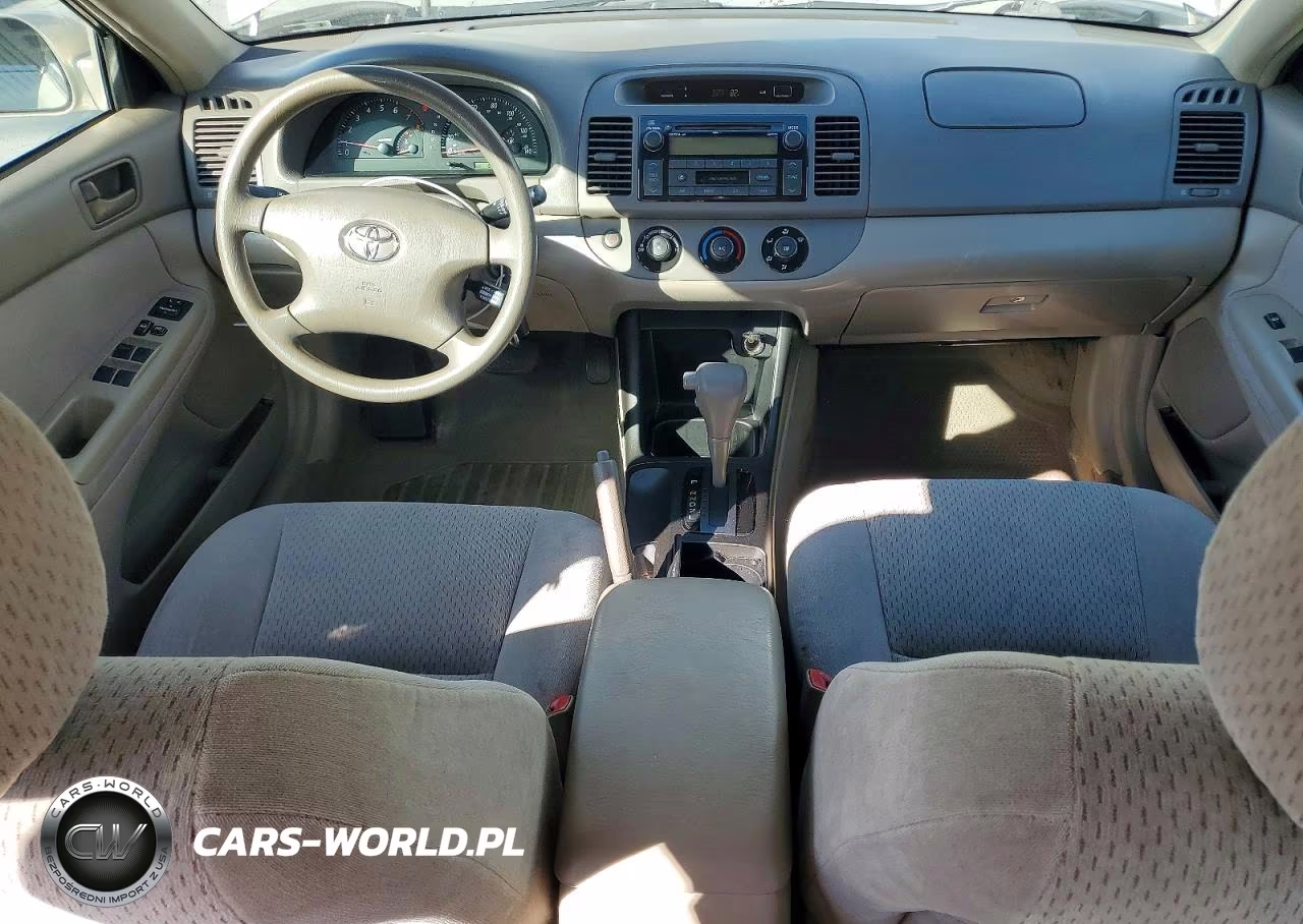 2004 Toyota Camry Le VIN:4T1BE32K24U849888 - 8