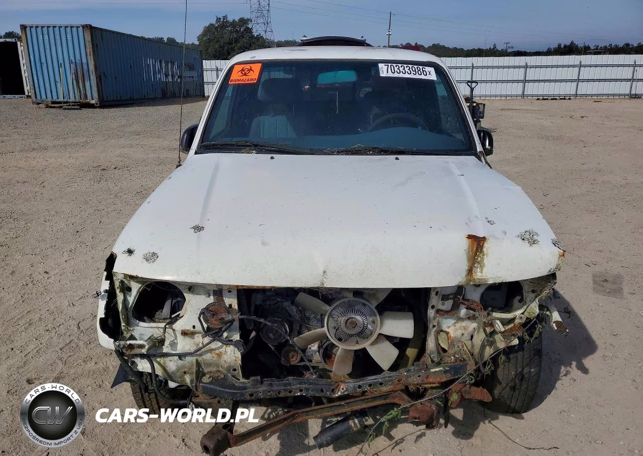 1998 Toyota Tacoma Base VIN:4TAVL52N3WZ000982 - 5