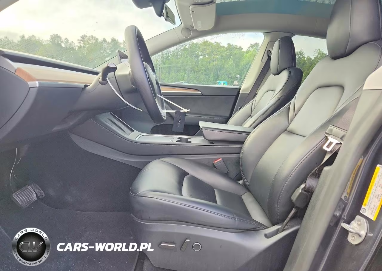 2024 Tesla Model Y VIN:7SAYGDED6RF056284 - 7