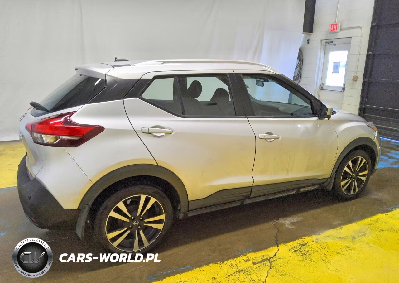 2020 Nissan Kicks Sv VIN:3N1CP5CV4LL554813 - 3